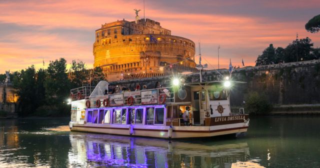 Festa 18 anni Battello sul Tevere roma